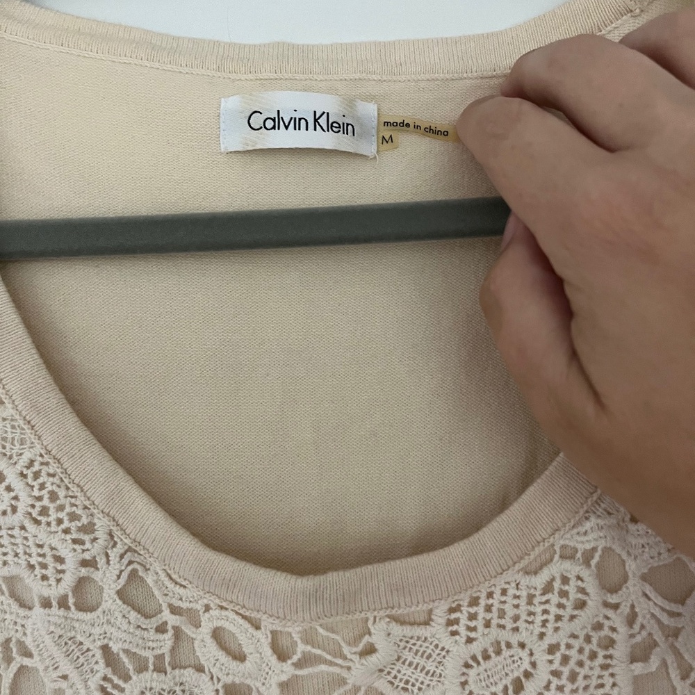 Calvin Klein - Picture 4 of 6